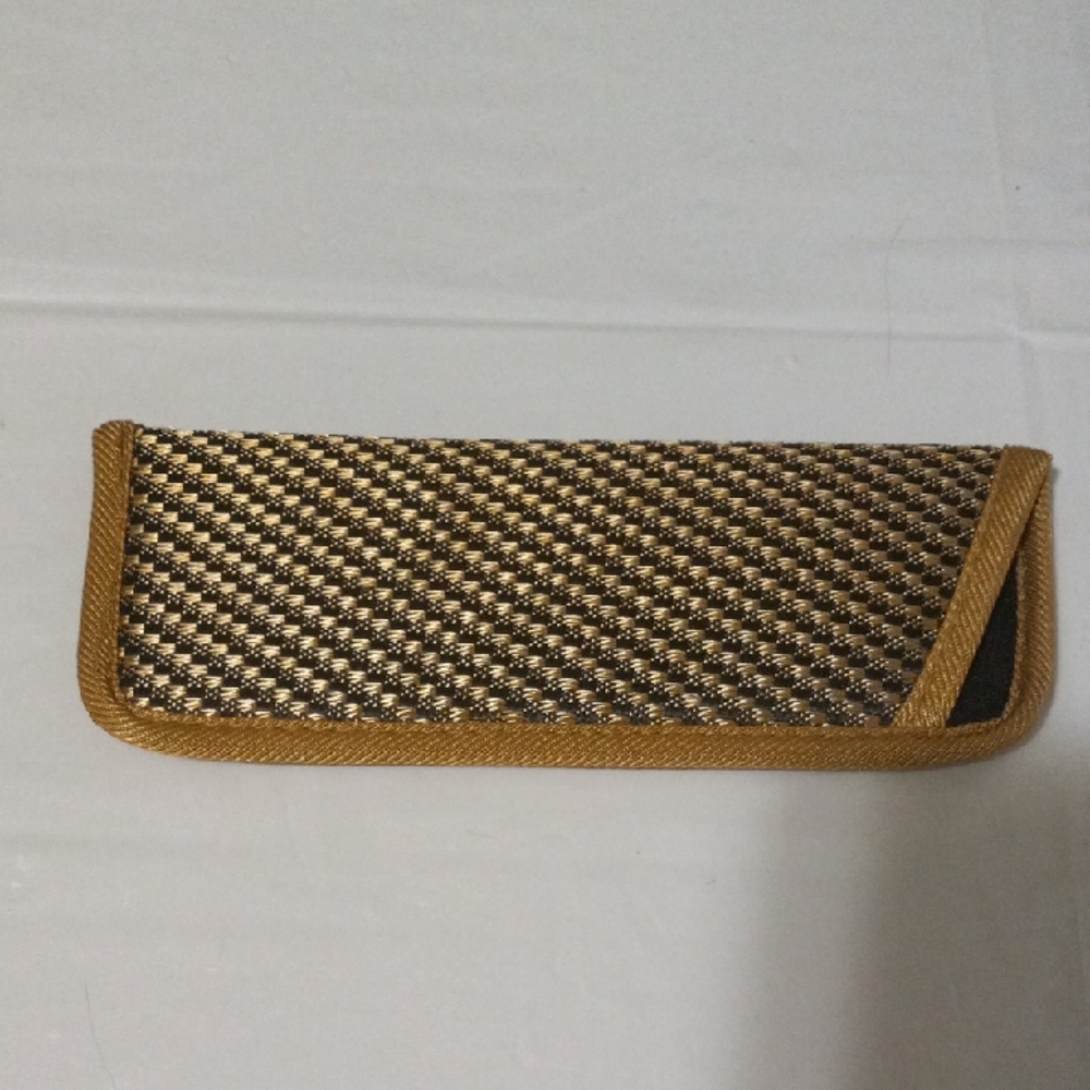 HighLike Gold and Black Checkered Eyewear Case